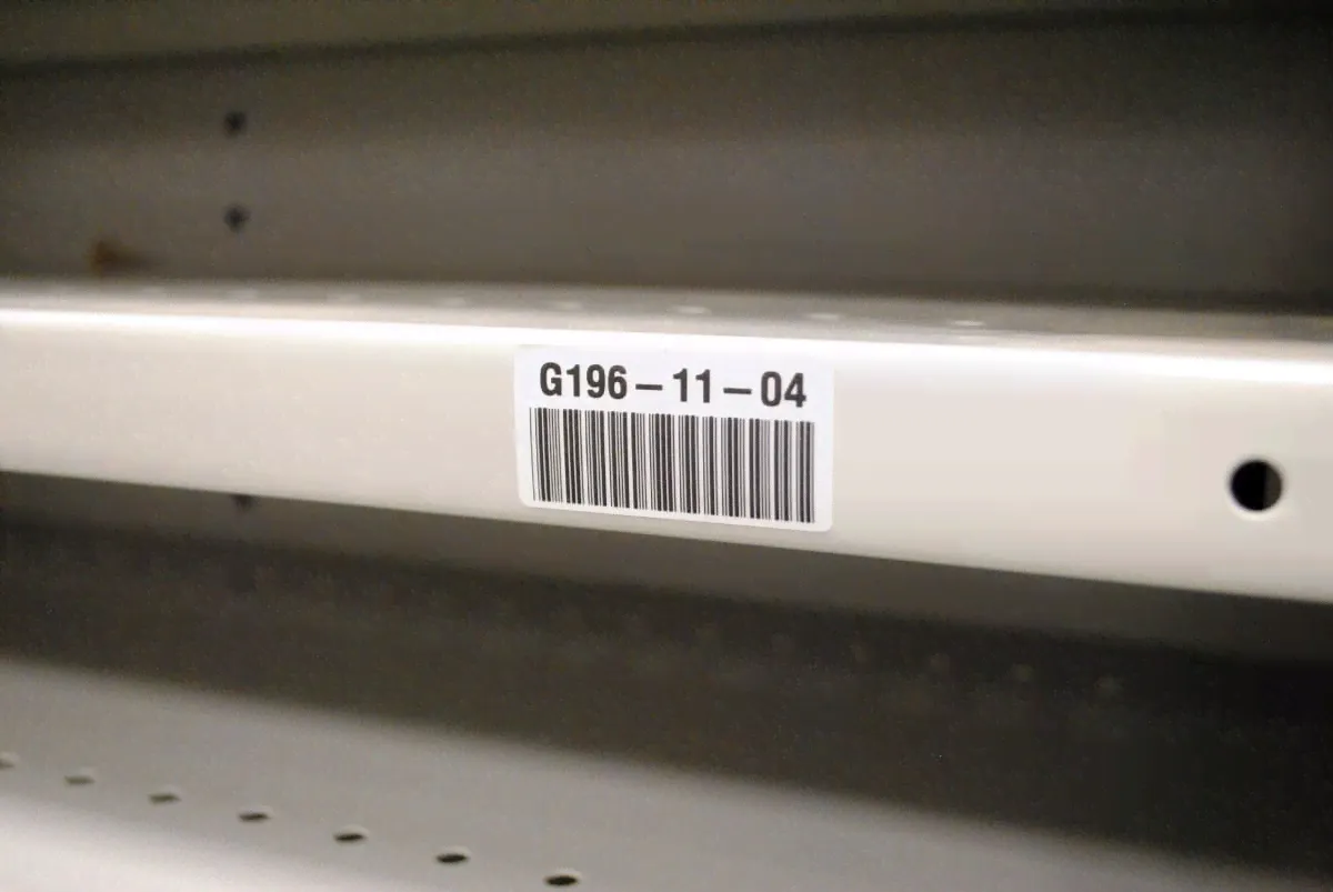 Этикетки Brady THT-36-423-YL , материал В-423, желтый глянцевый полиэстер brdY861818